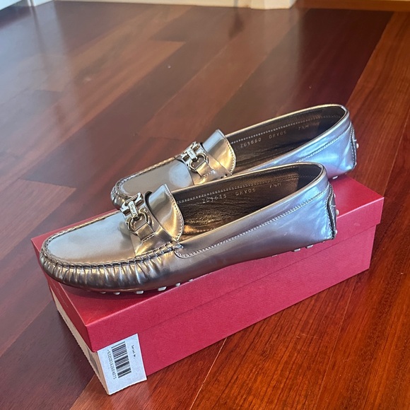 Salvatore Ferragamo Silver Loafers - Picture 2 of 4